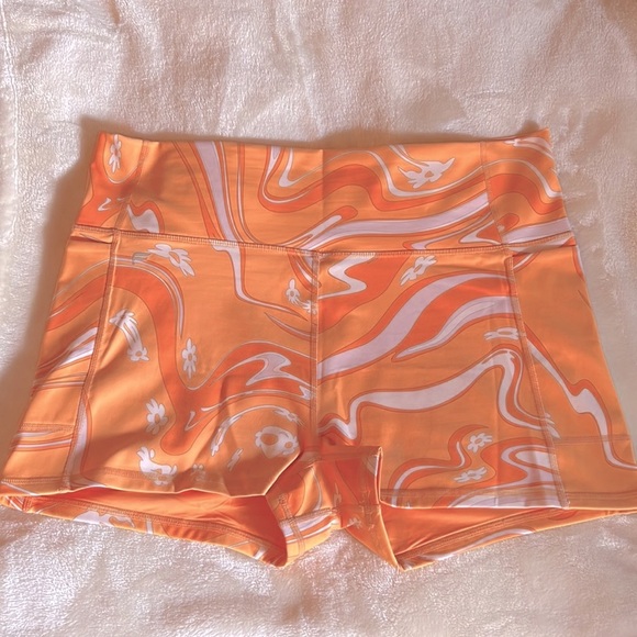 FABLETICS 🏃♀️HIGH WAIST 2 HIP POCKET WORK OUT RUN YOGA GYM SHORTS W39-42” XXL - Picture 5 of 9